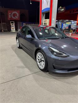 تسلا موديل 3